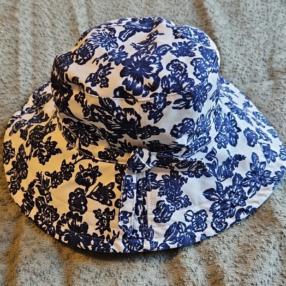 Floral Blue and White Sun Hat